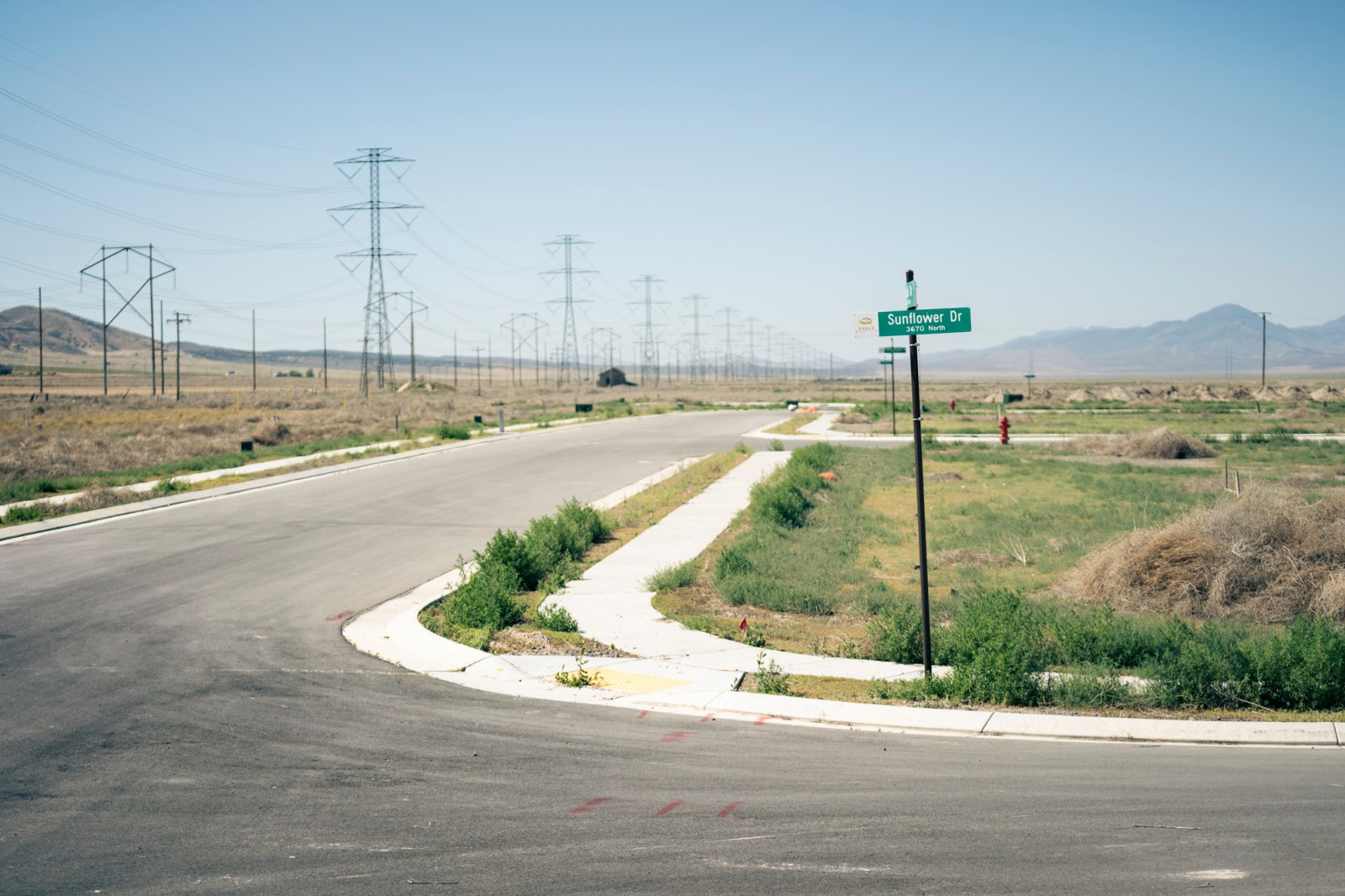 A barren neighborhood on the southside of Eagle of Mountain, Utah, soon to be populated by rows of new housing.